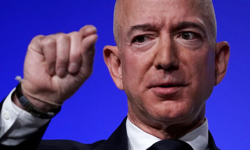 Jeff Bezos vende acciones