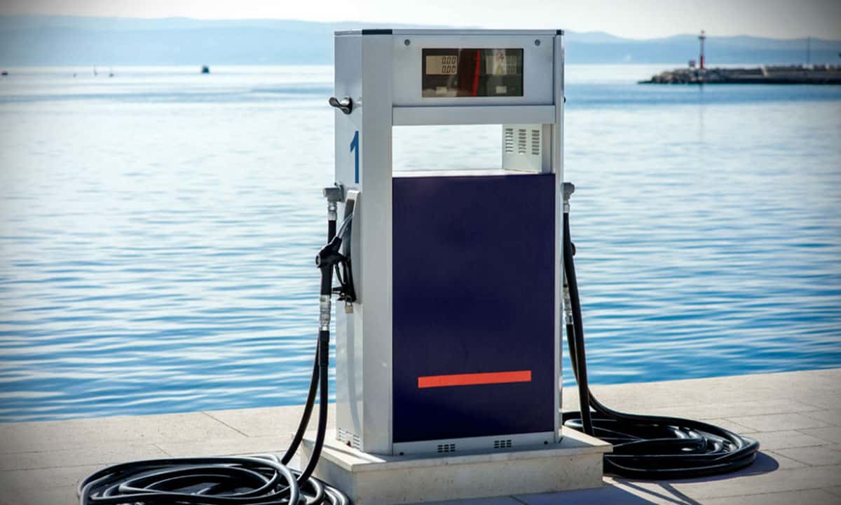 Cofece encuentra probable colusion en diesel marino