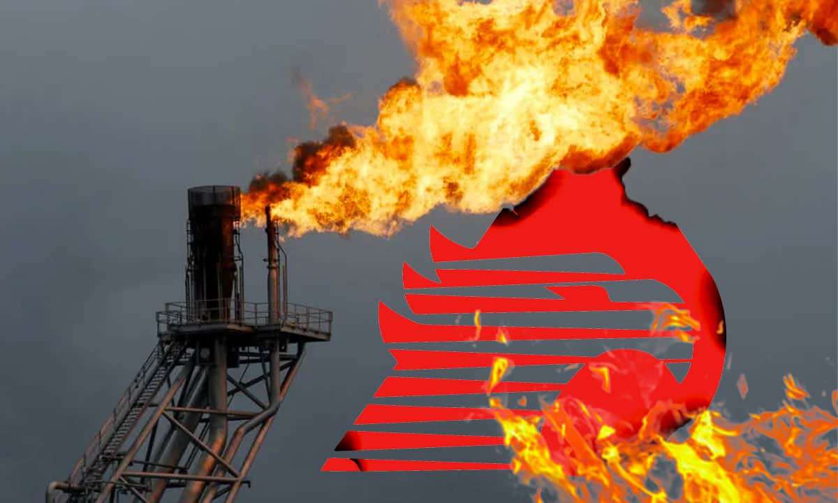 Pemex quema de gas campo Papan Veracruz