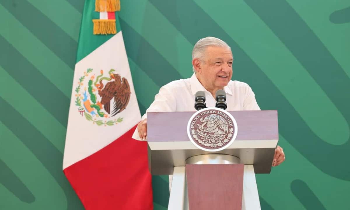 AMLO suspende gira al dar positivo a COVD-19