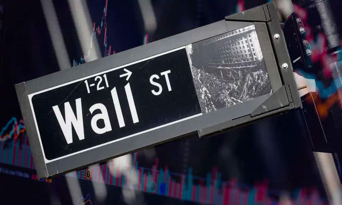 Wall Street 12 mayo